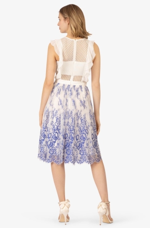 Apart női ruha, ujjatlan, rövid, felül horgolt, alul muszlin