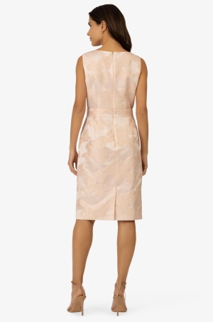 Apart női ruha, ujjatlan, brokátmintás