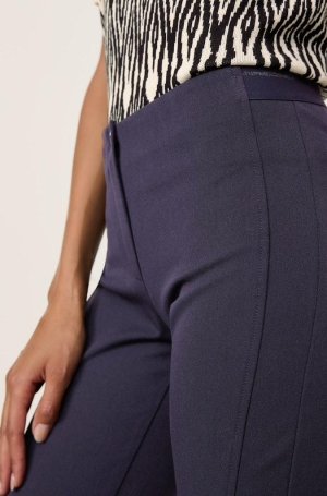 Gerry Weber női nadrág hátul gumisderekú,derékpánton lurexcsíkkal