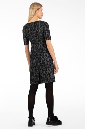 Apart női ruha r.ujjú,karcsúsítortt