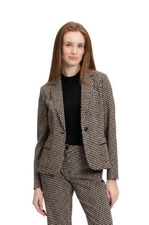 Betty Barclay női blézer, gombos, rátett zsebes, sliccelt